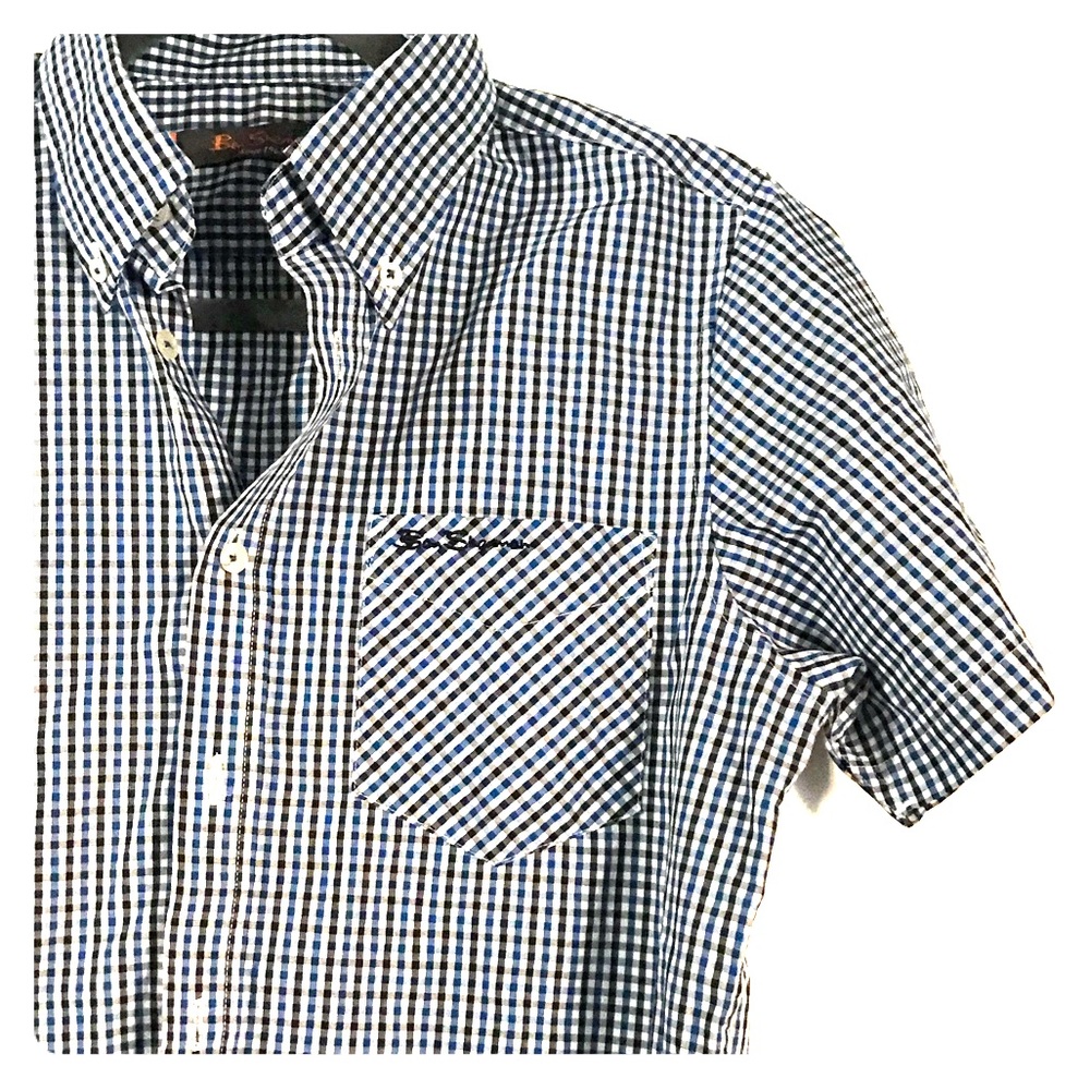 Short sleeve button down boys shirt